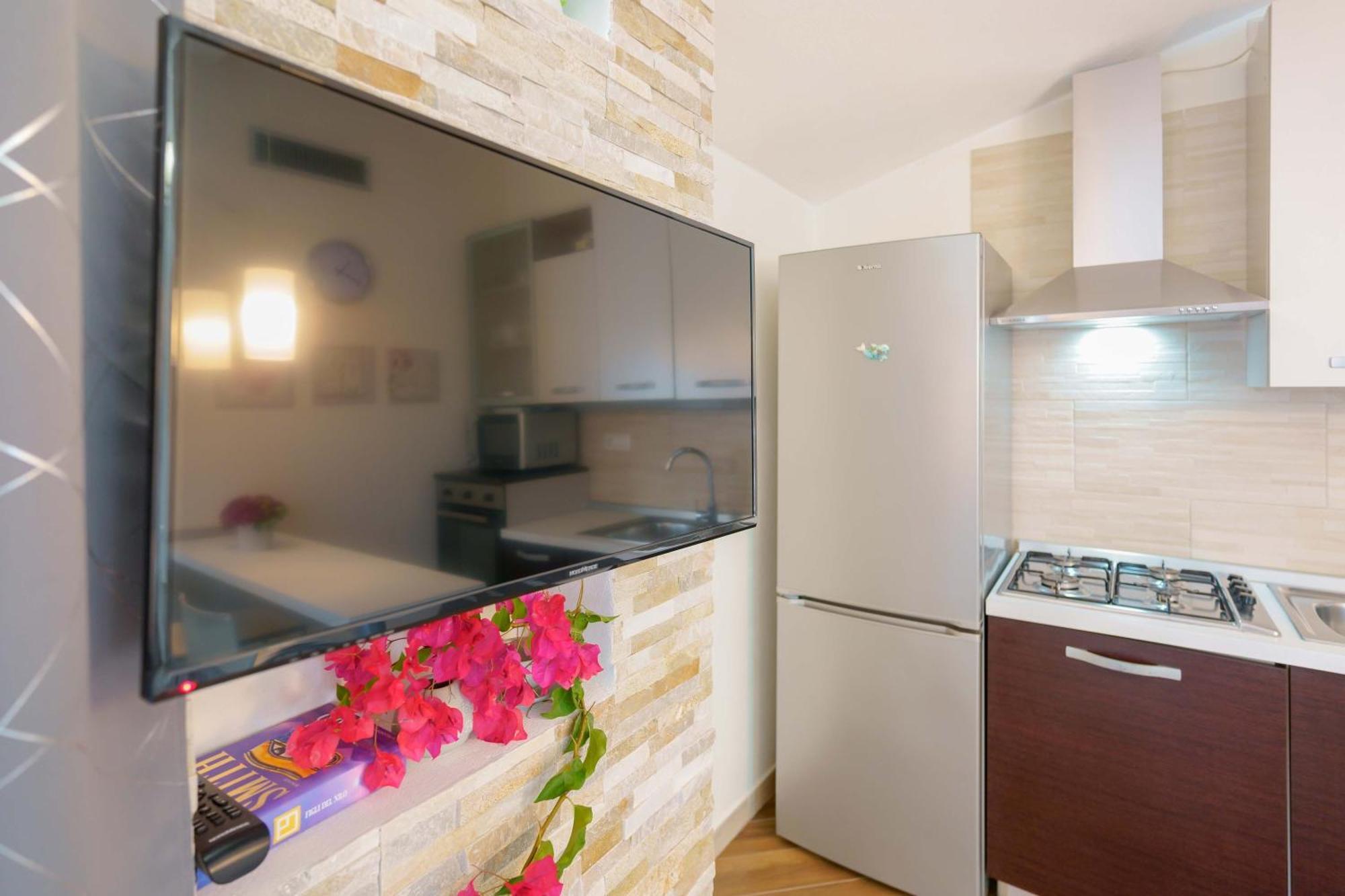 Exclusive Use Swimming Pool Available From June To September Κάλιαρι Εξωτερικό φωτογραφία