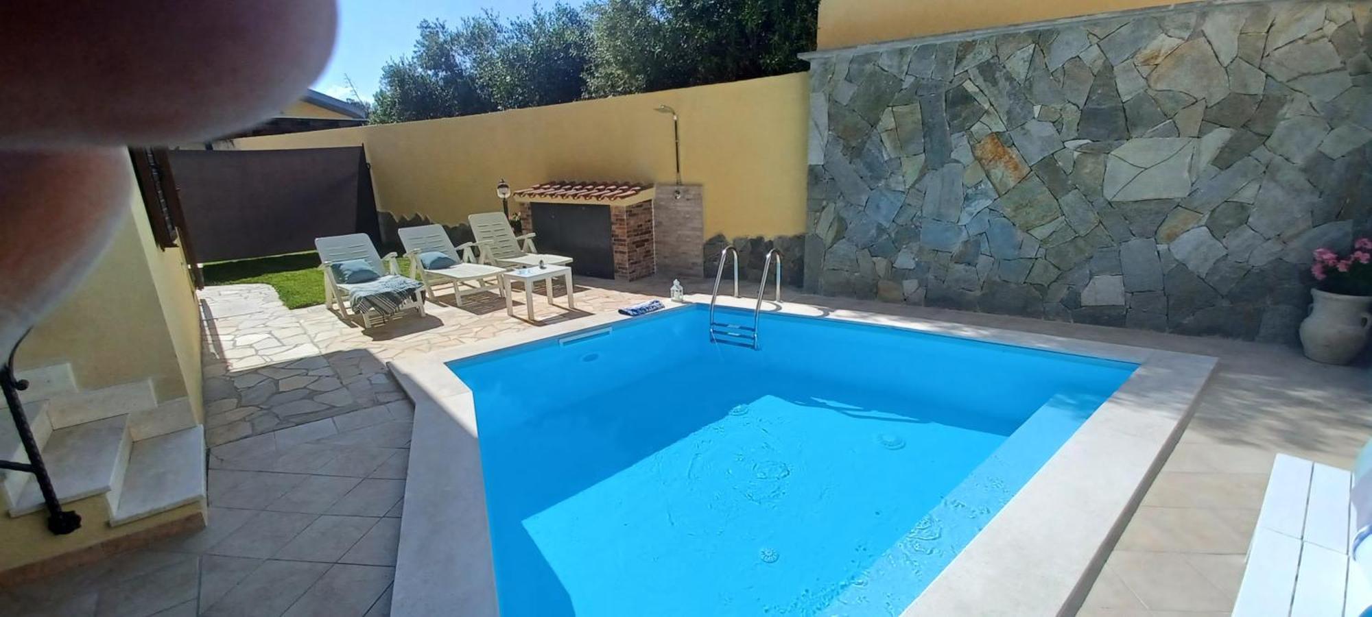 Exclusive Use Swimming Pool Available From June To September Κάλιαρι Εξωτερικό φωτογραφία