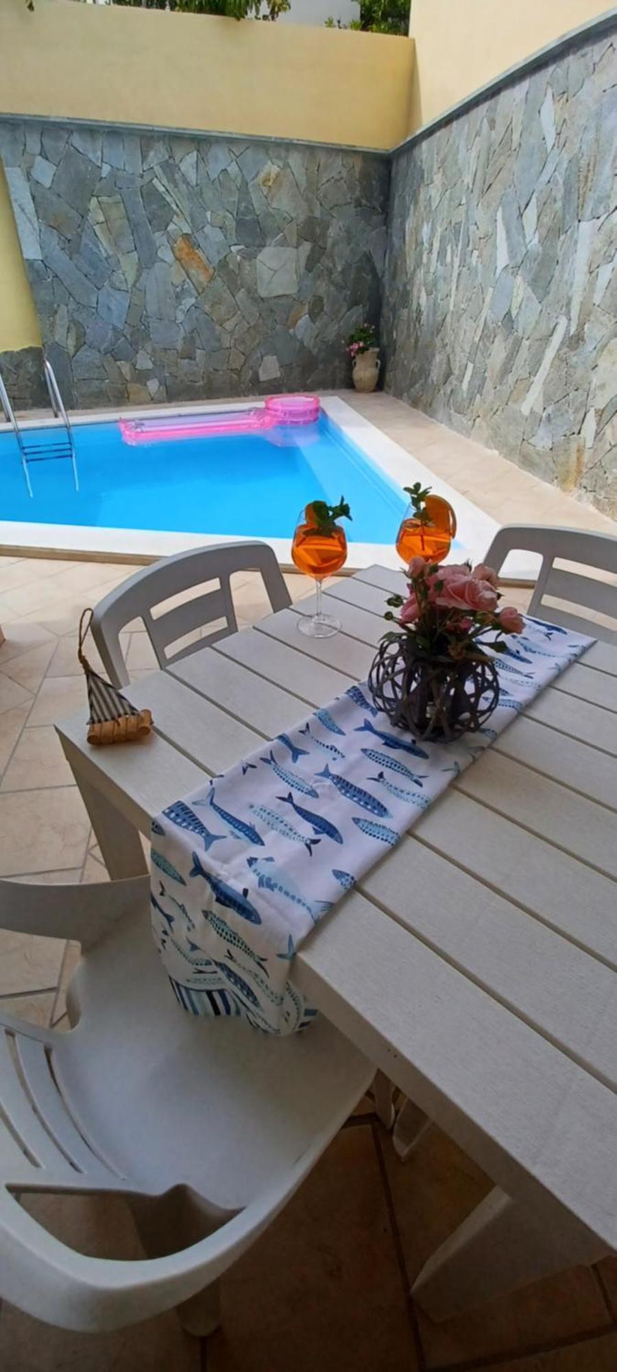 Exclusive Use Swimming Pool Available From June To September Κάλιαρι Δωμάτιο φωτογραφία